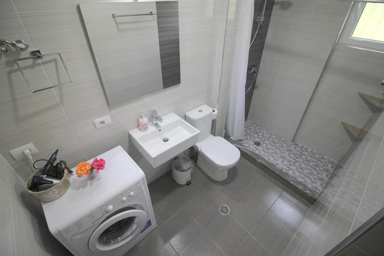 Kosta'S City Apartment Saranda Kültér fotó