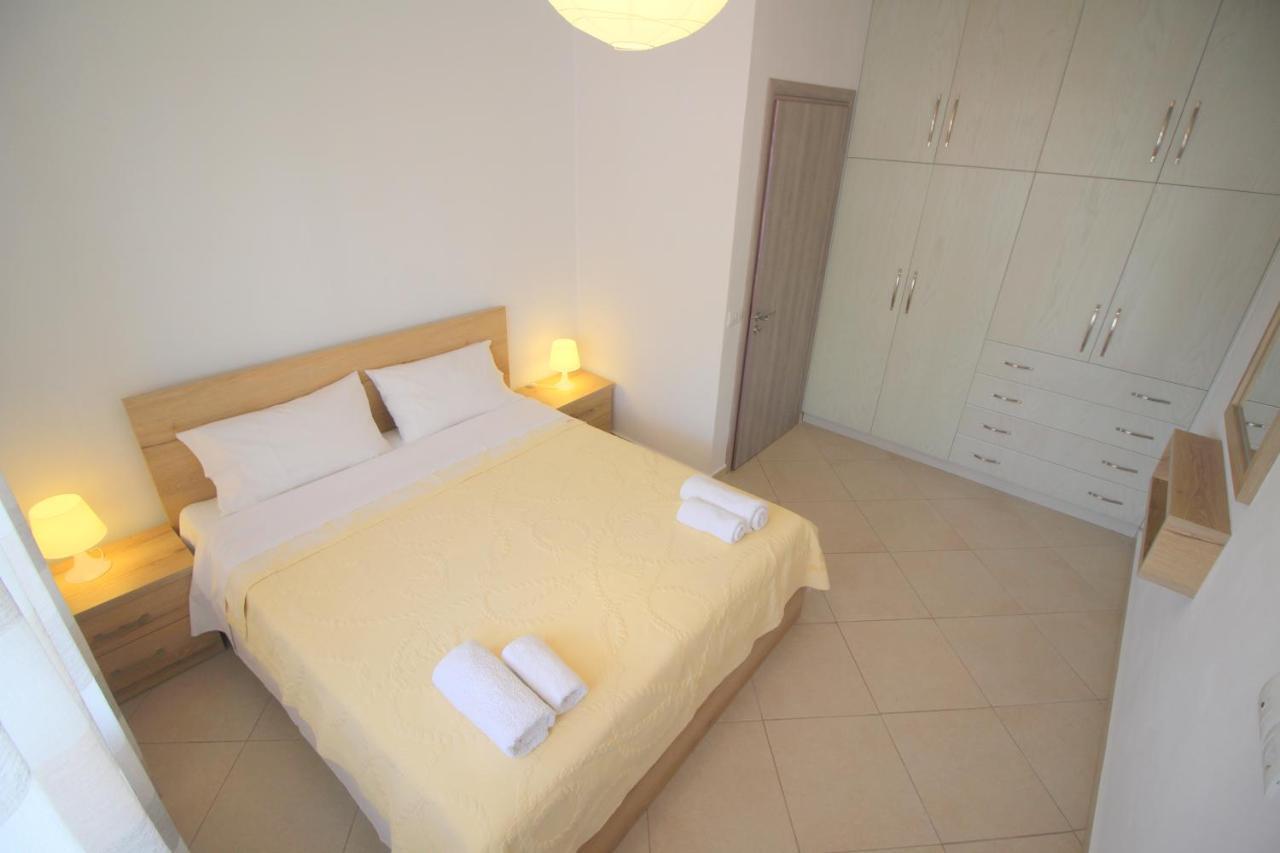 Kosta'S City Apartment Saranda Kültér fotó